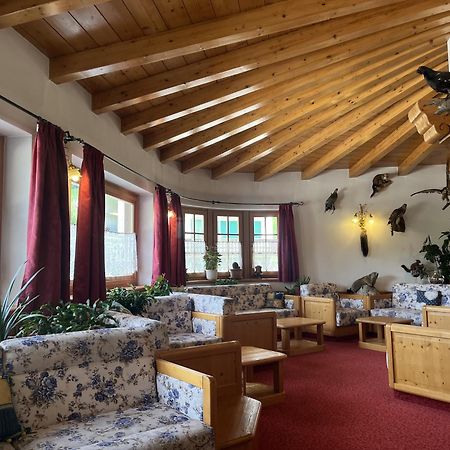 Dolomiten Hotel Irma Canazei Esterno foto