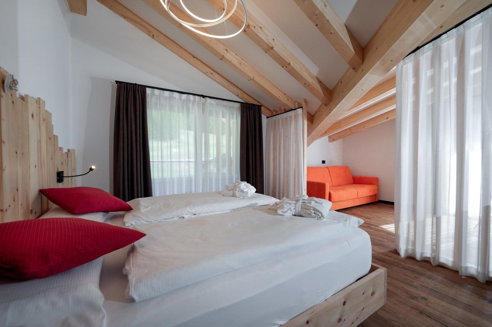 Dolomiten Hotel Irma Canazei Esterno foto